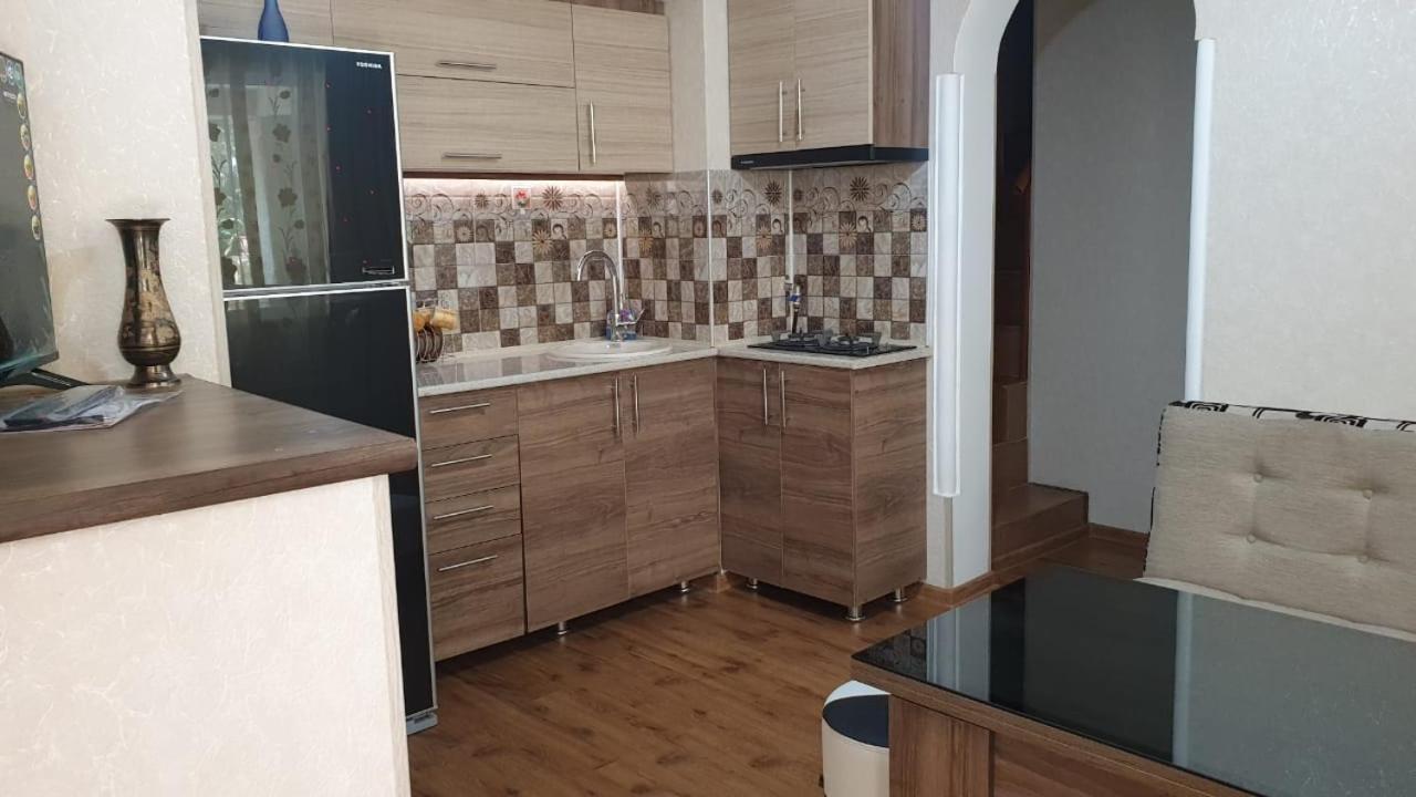Apartment On Sundukiani Street Lane Τυφλίδα Δωμάτιο φωτογραφία